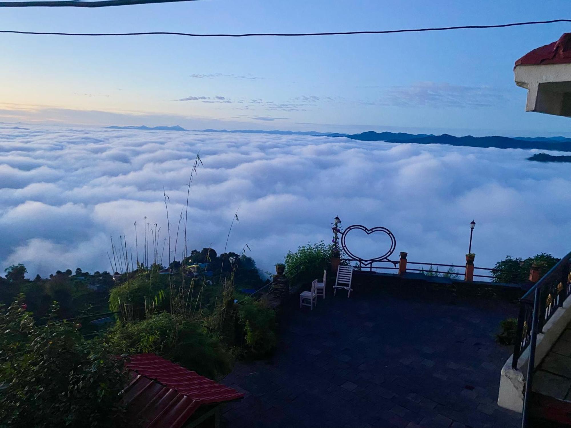 Panoramic View Guest House Sarangkot Pokhara Exterior foto